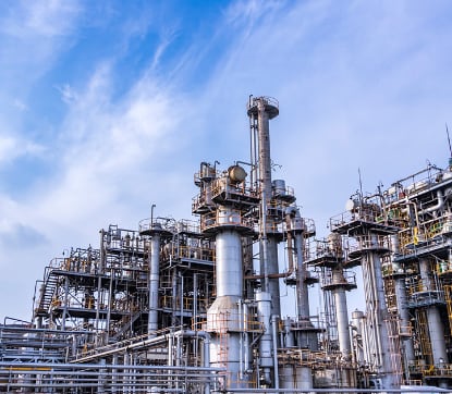 足場仮設工事中の写真